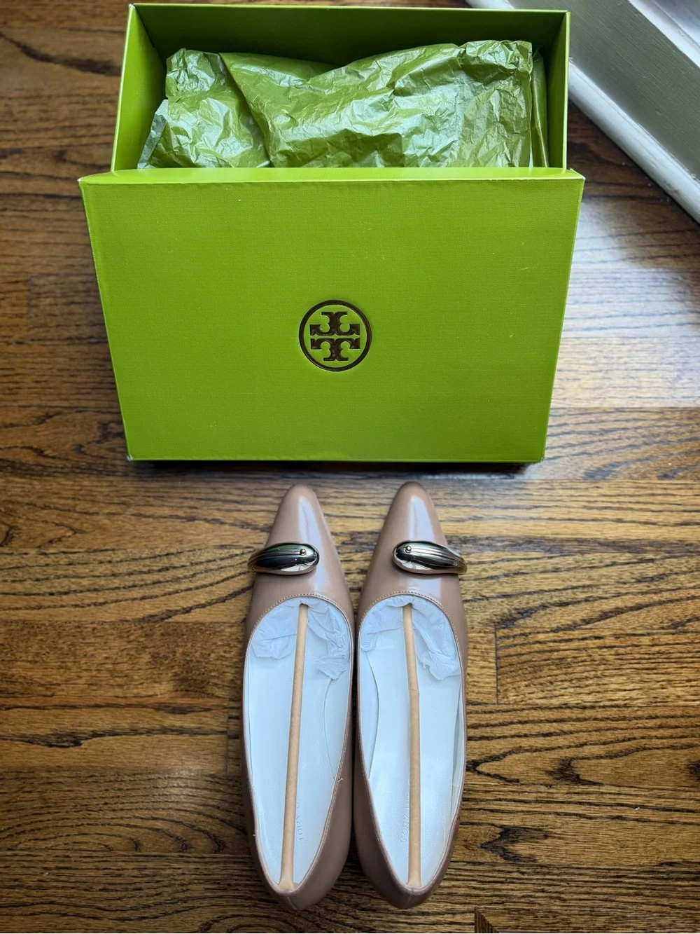 Tory Burch Pierced Pump Tan Leather Block Heel Pumps with Metallic Accent.
